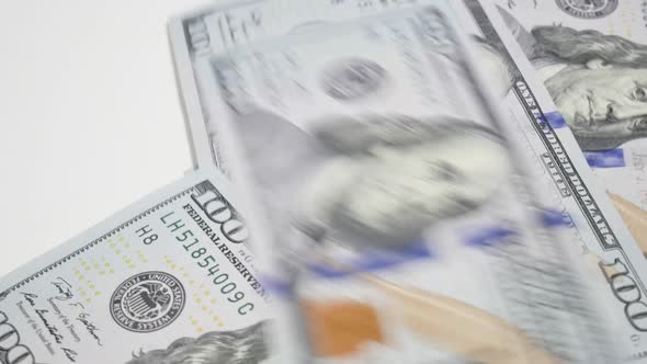 Dollar Bills, Money Background. Dollars Money Set with Count To Bills of One Hundred Dollars alt