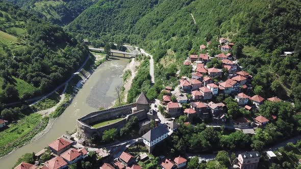 Vranduk Castle a small medieval castle of Bosnian kings V11 alt