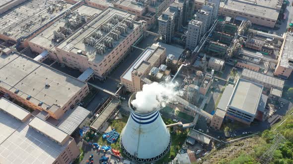 chemical plant in city alt