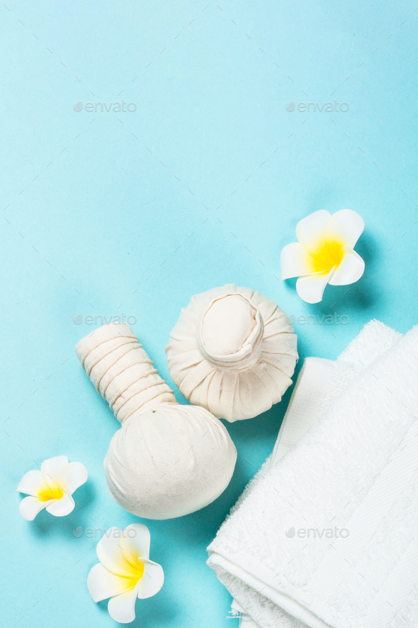 Spa herbal compress: Bạn đang cần tìm một liệu pháp tốt để thư giãn và xua tan mệt mỏi sau một ngày dài làm việc? Với sự kết hợp hoàn hảo giữa các loại thảo dược và khoáng chất, spa herbal compress sẽ đem đến cho bạn một cảm giác thư thái tuyệt vời. Hãy đến với chúng tôi để trải nghiệm cảm giác thư giãn chưa từng có.