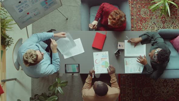 Time Lapse of Colleagues Having Business Meeting alt