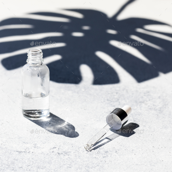 Dropper glass Bottle Branding Mock-Up. Concept organic and beauty - Stock Photo - Images