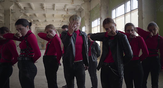 DANCING, PERFORMANCE