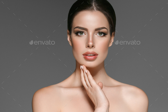 Beautyful skin care woman, beauty concept healthy face makeup, female model portrait. Spa model girl - Stock Photo - Images