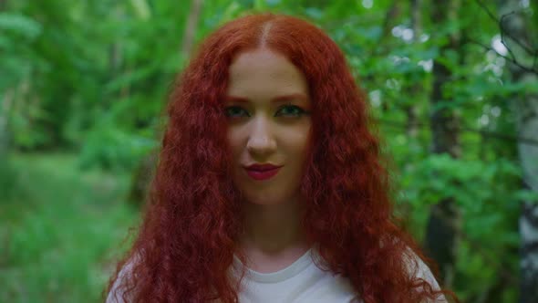 Portrait of Girl Looking at Camera alt