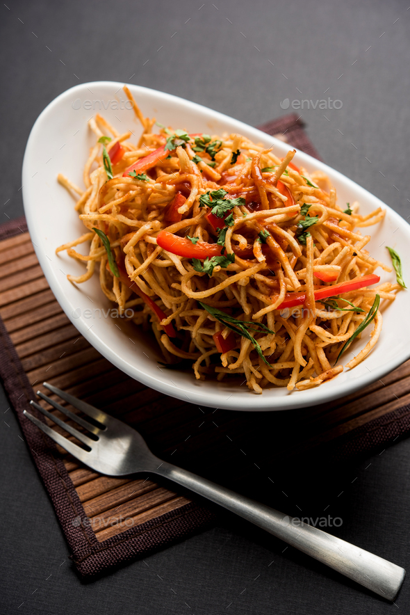 Chinese Bhel is a spicy indo-chinese recipe