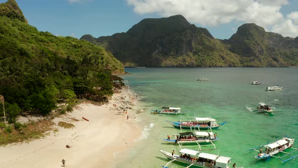 Tropical Island with Sandy Beach. El Nido, Philippines alt