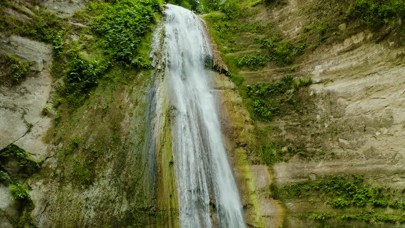 Beautiful Tropical Waterfall Philippines Cebu alt