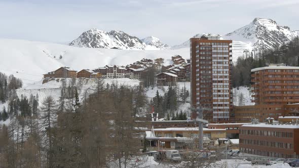 Hotels at La Plagne ski resort alt