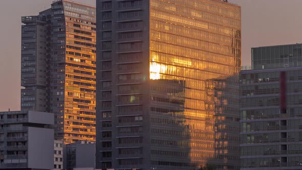 Sunrise Reflected in Donaustadt Danube City Modern Skyscrapers and Business Centres Timelapse in alt