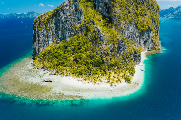 El Nido, Palawan, Philippines. Aerial drone view of impressive Pinagbuyutan Island. Amazing white - Stock Photo - Images
