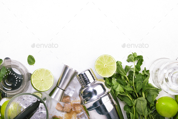 Mojito cocktail alcohol long drink making - Stock Photo - Images