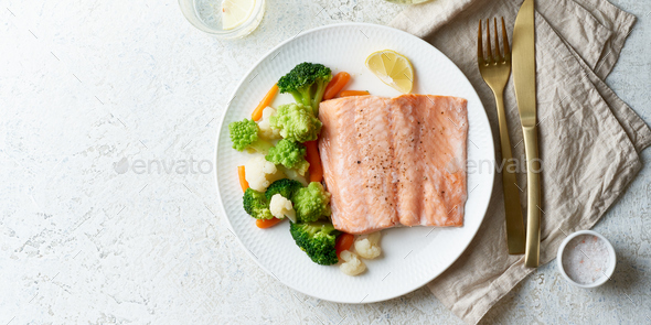 Steam salmon and vegetables, Paleo, keto, fodmap, dash diet. Mediterranean diet with steamed fish