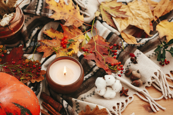 autumn cozy candles