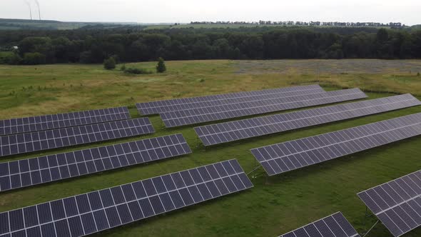 Ecology Solar Power Station Panels in the Fields Green Energy Electrical Innovation Nature alt