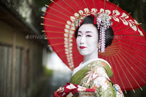 White face geisha makeup Stock Photo by Mint_Images