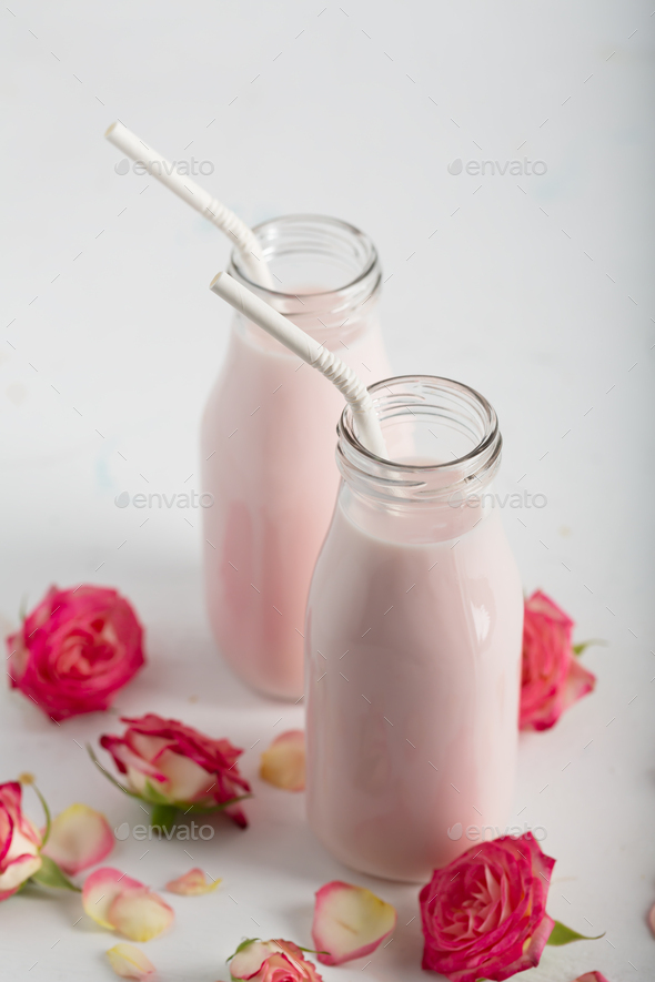 Moon milk prepares with pink rose