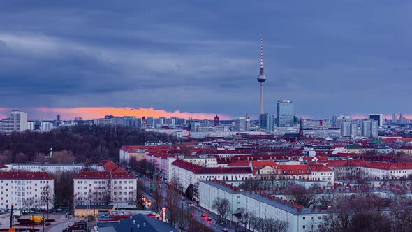 Stormy Day to Night Time Lapse of Berlin cityscape with tv tower, Berlin, Germany alt