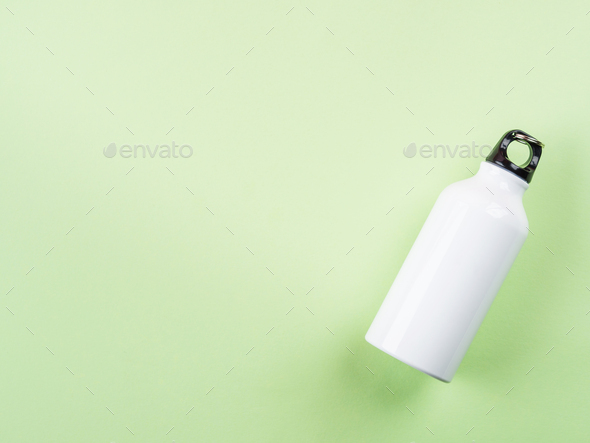 Zero waste metal reusable water bottle