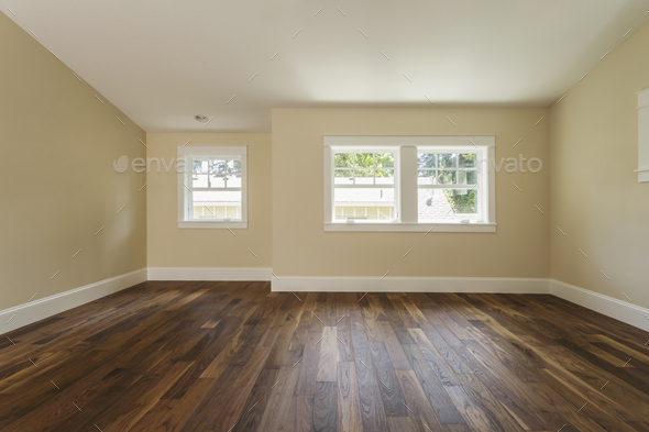 54530,Wooden floor in empty bedroom