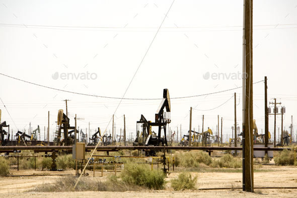 50513,Oil Rigs, Lebec, Mojave Desert, California