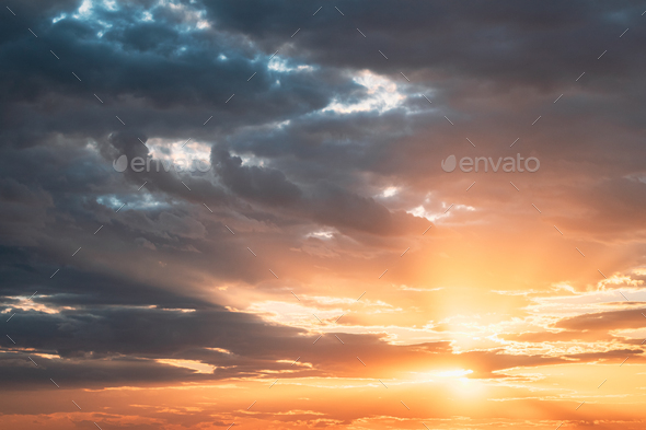 Sunshine In Sunrise Bright Dramatic Sky Scenic Colorful Sky At Dawn Sunset Sky Natural Abstract Stock Photo By Grigory Bruev