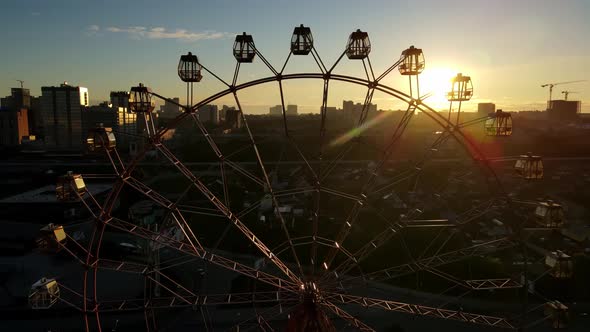 Ferris Wheel in the Middle of the Morning alt
