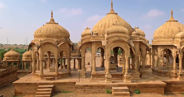 Bada Bagh Cenotaphs Hindu Tomb Mausoleum Made of Sandstone in Indian Thar Desert alt