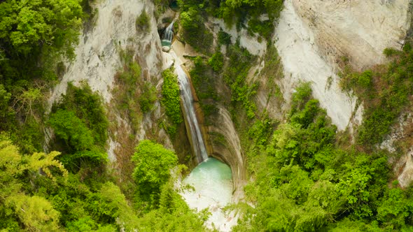 Beautiful Tropical Waterfall Philippines, Cebu alt