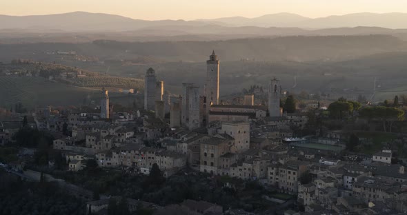 Aerial View of San Gimignano, Tuscany alt