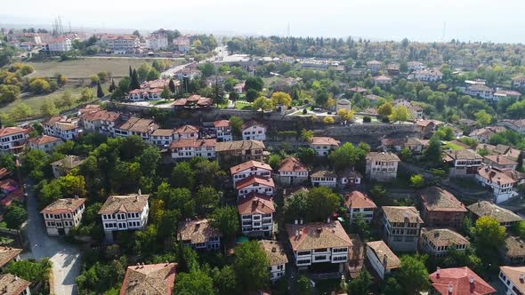 Ottoman quarter. alt