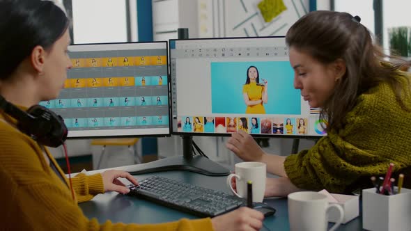 Photographers Using Professional Retouching Software alt