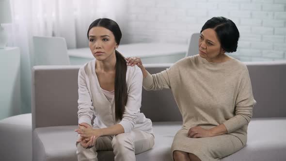 Mother Expresses Condolence to Daughter, Support of a Close Friend, Family alt