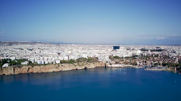 Aerial drone photograph of Antalya bay in Antalya city. alt