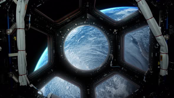 Earth View Spaceship - 3