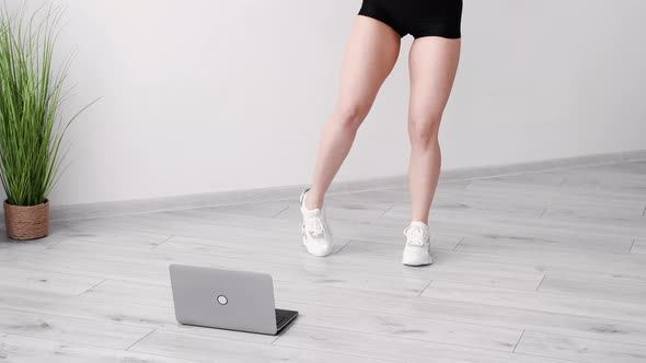 Ankle Fitness Sportive Woman Online Gym Lockdown alt