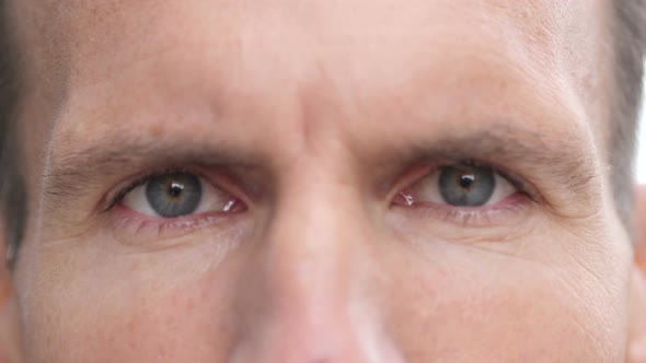 Blinking Eyes of Man alt