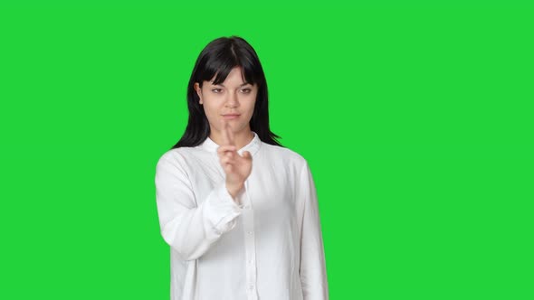 Presenting by swiping the screen. alt