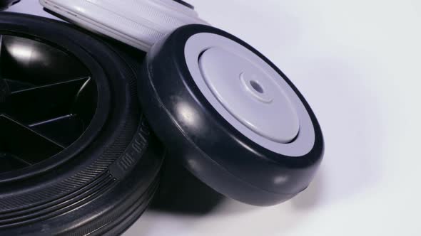 Rubber Wheels Rotation Black White Side Stacked alt