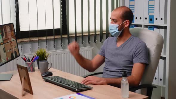 Talking About Sale Report in Video Conference alt