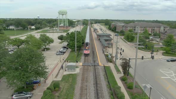 Commuter Train into Bartlett, IL alt