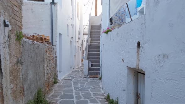 Walking in Naousa Street on Paros Island, Greece alt