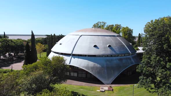 Planetarium, Astronomic Complex, Urquiza Park (Rosario, Argentina) aerial view alt