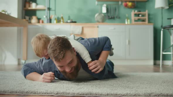 A Best Dad and Son Spending Time Together alt