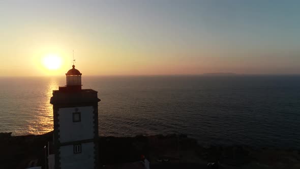 Lighthouse Sunset alt