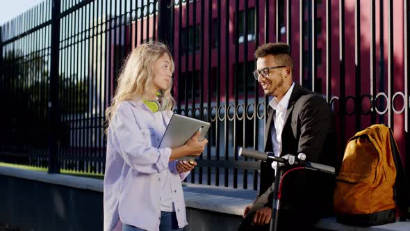 Beautiful Blonde Hair Lady Office Worker and Her alt