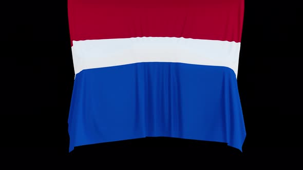 The piece of cloth falls with the flag of the State of Netherlands to cover the product alt