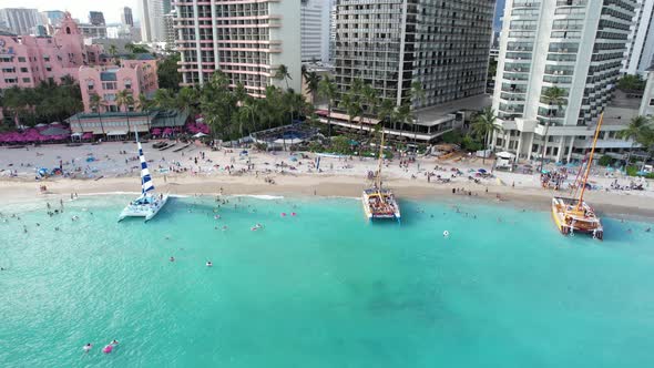 Gliding Towards Waikiki Beach Boats 4 K