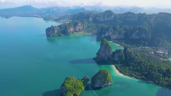 Railay Beach Krabi Thailand Tropical Beach of Railay Krabi Panoramic View of Idyllic Railay Beach in alt