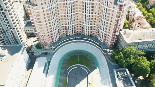 Cycle Track in the Middle of the City alt